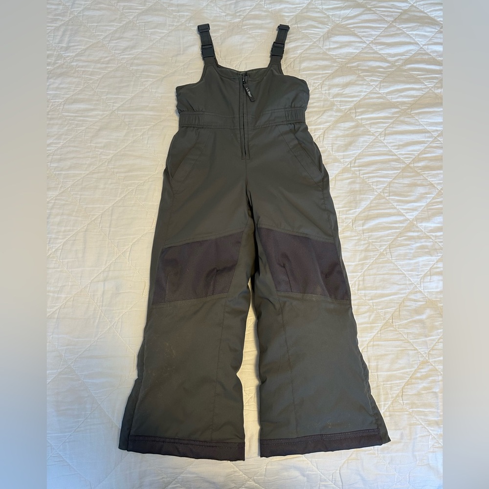 L.L.Bean kids snowbib - size 5-6